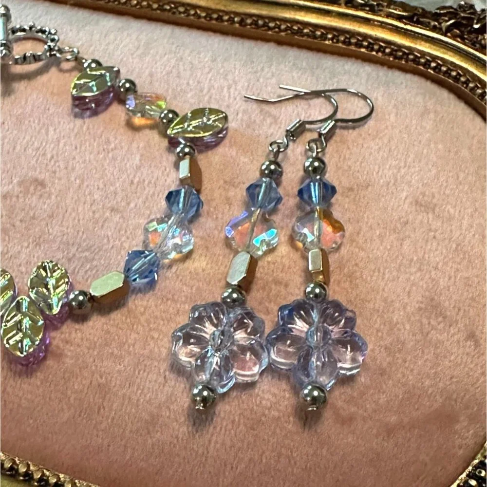 Handmade Crystal Flower Bracelet & Earrings Set With Toggle Clasp Floral Acce - Picture 4 of 9